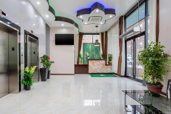 The L Hotel Main image